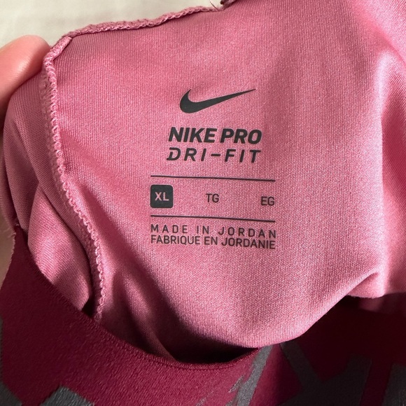 Nike Pro Dri Fit Tank - Picture 6 of 6